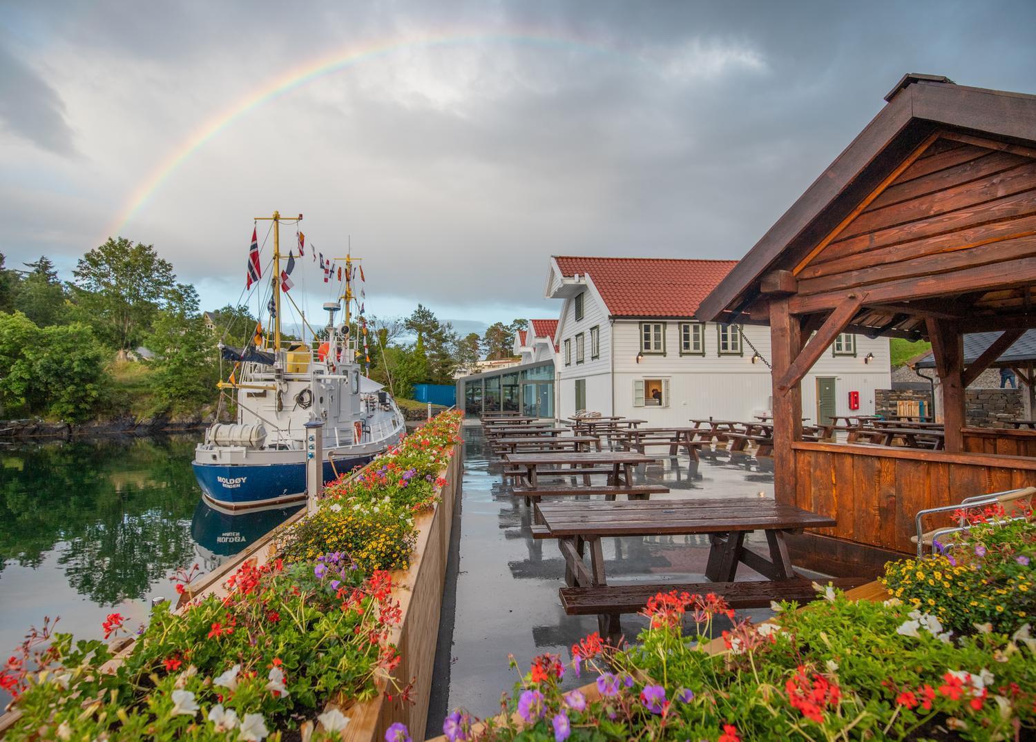 Kulleseidkanalen Gjestehamn Bomlo エクステリア 写真